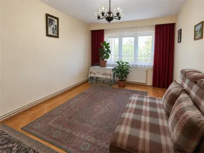 Apertament 2 camere decomandat balcon pivnita zona Valea Aurie - Sibiu