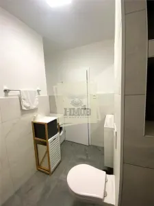 Apartament modern 2 camere balcon si parcare subterana Turnisor - foto 6