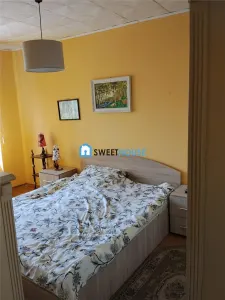 Apartament cu 4 Camere  Zona Ultracentrala  B-Dul Unirii - foto 1