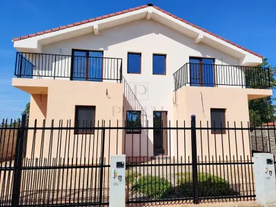 Duplex pe etaj - balcon - personalizare interioara - foto 2