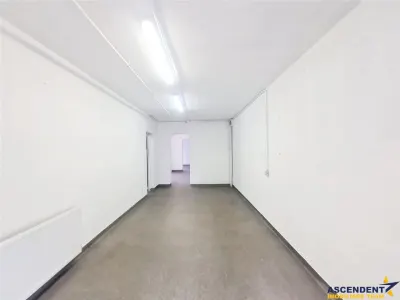 Locatia potrivita pentru afacerea ta, spatiu comercial vitrinat, expunere excelenta, vizibilitate maxima, Brasov - foto 3