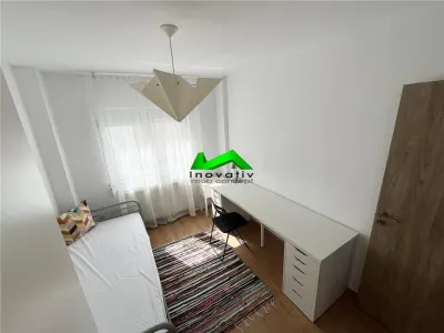 Apartament de inchiriat 4 camere 2 bai Sibiu Strand - foto 8