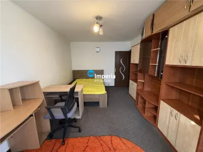 Apartament 2 camere decomandat Podul de Fier - foto 4