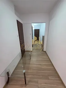 Apartament 2 camere, DECOMANDAT, etaj 2- Zona Complex - foto 5