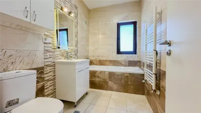 Apartament 2 camere | Modern | Parcare proprie | Mall Sanpetru - foto 7