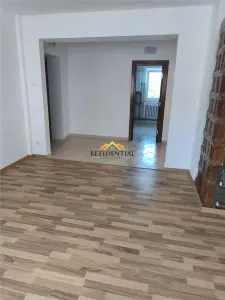 APARTAMENT 3 CAMERE - CENTRAL - Botosani