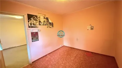 Vand apartament cu 2 camere in Cartierul Dambu, bloc izolat - foto 6