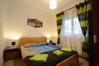 Studio decomandat , Centrul Istoric -Pet friendly - Brasov
