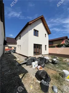De vanzare casa individuala cu 4 camere teren de 524 mp situata in zona Gusterita din Sibiu - foto 11