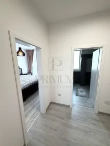 DUMBRAVITA - PENTHOUSE - 3 CAMERE - 2 BAI - TERASA 26mp - INCALZIRE PARDOSEALA - 2 LOC PARCARE - foto 3