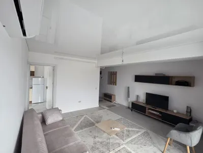 Inchiriez apartament doua camere adamant towers ,500 eur,lunar - foto 8