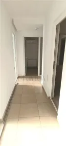 Spatiu comercial renovat cu 2 vitrine mari 11 ml, pe colt - Complexul Studentesc - foto 4
