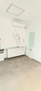 Spatiu comercial renovat cu 2 vitrine mari 11 ml, pe colt - Complexul Studentesc - foto 7