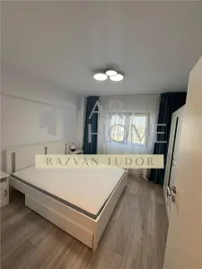Apartament 2 camere, bloc 1982, in Ploiesti,P-ta Mihai Vitezul - foto 3