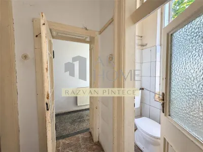 Casa 5 camere, ideal sediu, 409 mp teren, ultracentral ANAF, Ploiesti - foto 13
