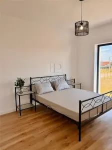 Giroc, apartament 2 camere, decomandat, incalzire in pardoseala, parcare - Giroc