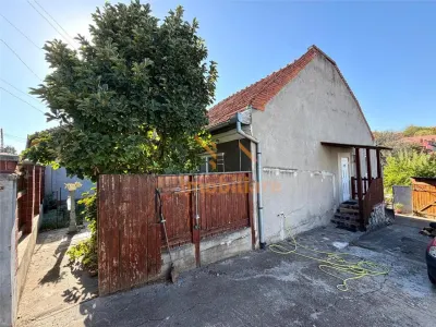 CASA PLAN PARTER | TEREN 904  MP | ACCES AUTO | GHEORGHE DOJA | ORADEA - foto 2