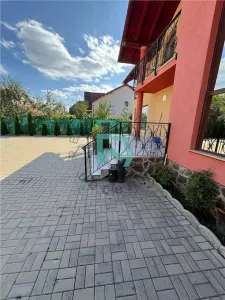 Casa de inchiriat, 200 mp - Cristian - foto 2