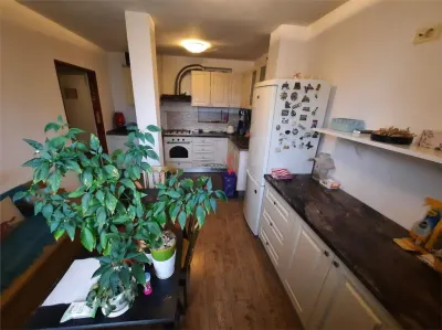 4 camere decomandat Piata Delfinului - foto 14