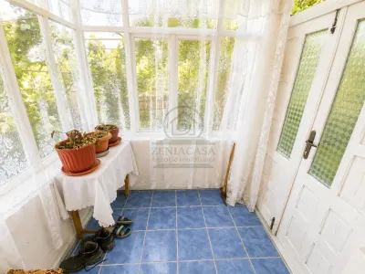 Casa 4 camere Raducaneni Iasi + 1600 mp intravilan - foto 9