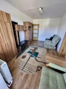 Complex, apartament 2 camere, semidecomandat, bloc izolat - foto 4