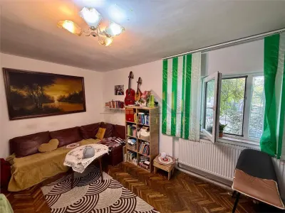 Apartament  2 camere, decomanda, 52 mp - Zona Soarelui - foto 5