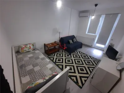 Inchiriere garsoniera cu centrala proprie, terasa si curte - Popesti Leordeni - foto 1