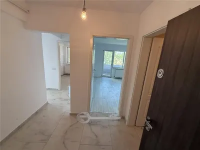 2 CAM TATARASI INTABULAT ETAJ INTERMEDIAR 2 BALCOANE BLOC NOU - foto 16