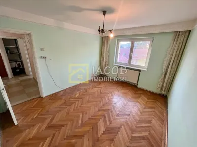 Apartament 2 camere decomandate, etaj 3, zona Energiei, str. Banatului 3 - foto 16