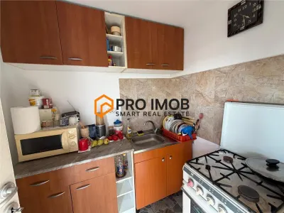 Casa tip parter zona Candesti - foto 6