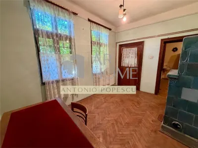 Casa 6 camere plus dependinte,in Ploiesti,zona Gh.Doja/Halele Centrale - foto 18