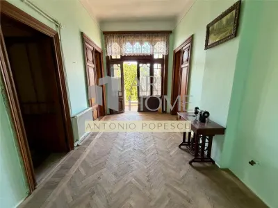 Casa 6 camere plus dependinte,in Ploiesti,zona Gh.Doja/Halele Centrale - foto 7