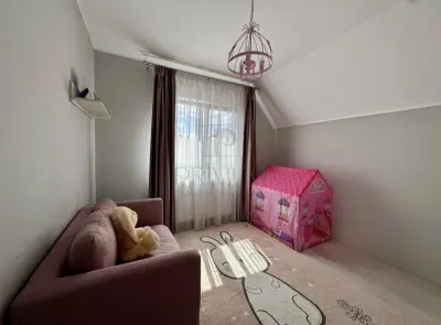 GIROC - CASA INDIVIDUALA - 5 CAMERE - ZONA EXCELENTA - TOATE UTILITATILE - foto 6