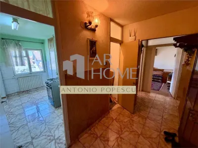 Apartament 3 camere, 2 balcoane, Ploiesti, zona Cantacuzino. - foto 16