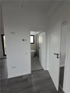 Vila 212 mp in Tunari , teren 500 mp , constructie 2026 - foto 6