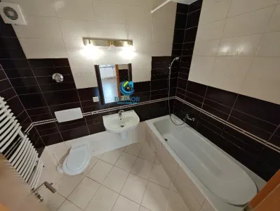 Inchiriem Apartament 3 Camere, Mobilat, Open Space, Avantgarden 1 - foto 19