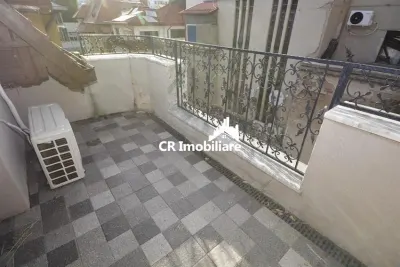 Apartament 4 camere, Piata Romana pretabil pentru firma - Bucuresti