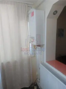 Apartament 2 camere etaj 1 centrala proprie - Tatarasi - foto 8