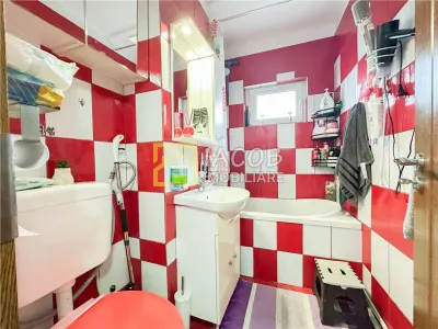 De vanzare apartament cozy cu 2 camere, pe strada Mioritei - foto 14