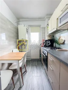 De vanzare apartament cozy cu 2 camere, pe strada Mioritei - foto 5