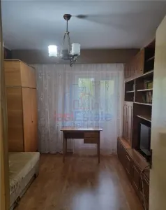 Tg Cucu zona Podul de Fier - Apartament 3 camere - foto 7