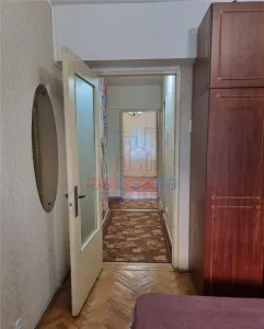 Tg Cucu zona Podul de Fier - Apartament 3 camere - foto 8