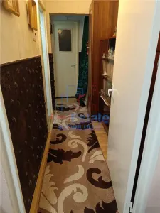 Apartament 3 camere de vanzare zona Zimbru - Ideal pentru renovare - foto 6