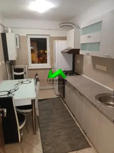 Apartament de inchiriat 3 camere Sibiu Vasile Aaron - foto 6