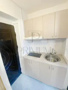 GIROCULUI - 1 CAMERA - BLOC DOTAT CU ACOPERIS - ZONA FRUMOASA - foto 4