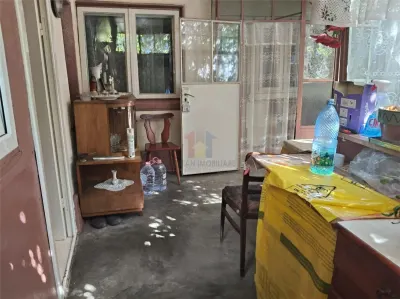 Casa 4 cam Chercea,deschidere la doua strazi - foto 5