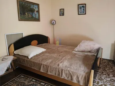 Casa 4 cam Chercea,deschidere la doua strazi - foto 10