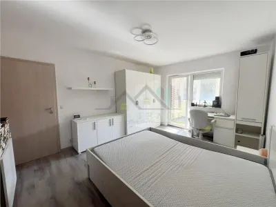 Apartament 2 camere decomandat etajul 2/4 Centru Civic- CEC - foto 4