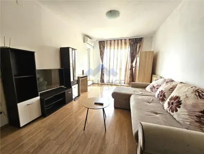 Apartament cu 2 camere, liber, ansamblu rezidential, Tatarasi - foto 2