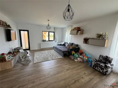 Casa noua, 3 cam, 2 bai, mobilata si utilata,  curte, foisor - foto 4
